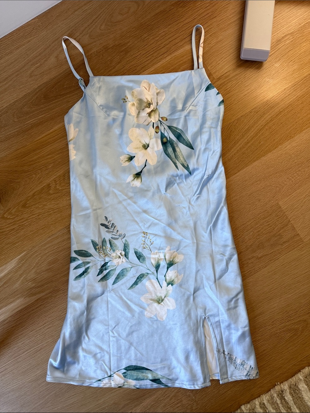 NWT princess polly Aphra Blue Floral Slip Dress with White Flowers